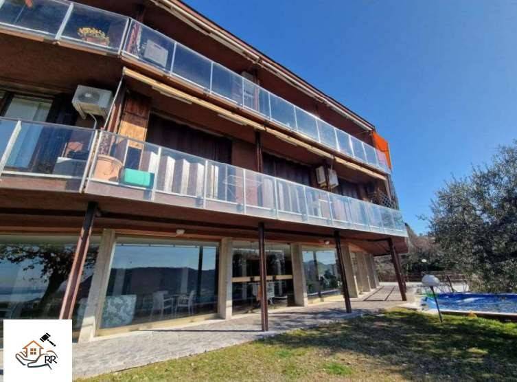 appartamento in vendita a Costermano sul Garda
