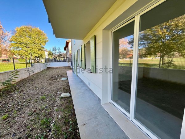 appartamento in vendita a Costermano sul Garda in zona Albarè