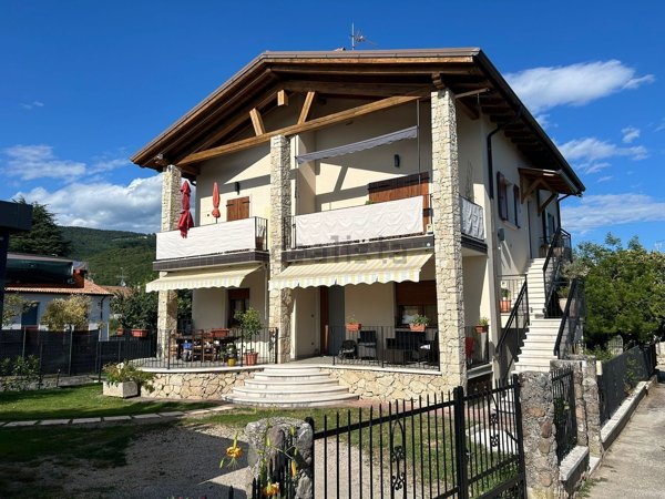 appartamento in vendita a Costermano sul Garda