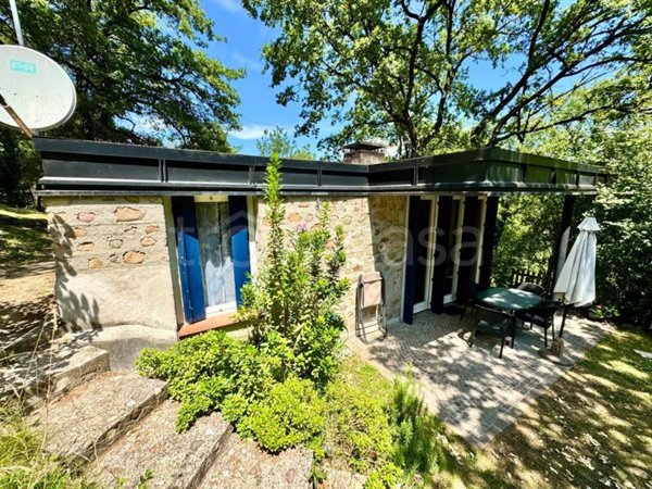 casa indipendente in vendita a Costermano sul Garda