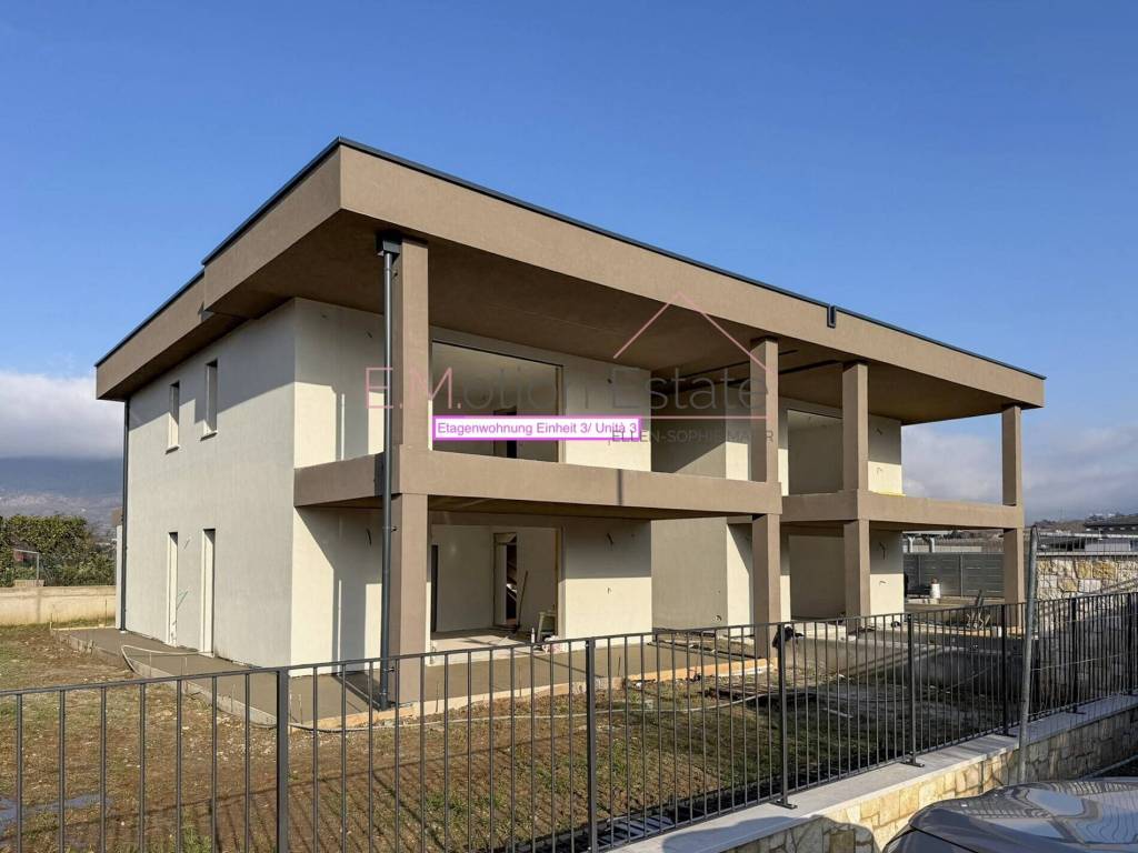appartamento in vendita a Costermano sul Garda in zona Albarè