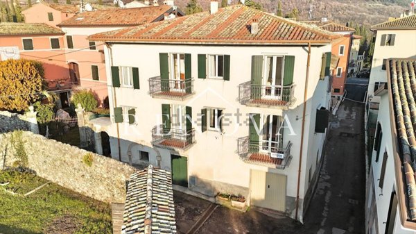 casa indipendente in vendita a Costermano sul Garda
