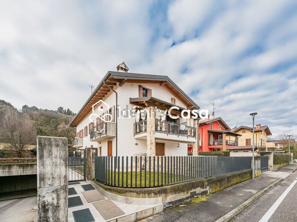 appartamento in vendita a Costermano sul Garda