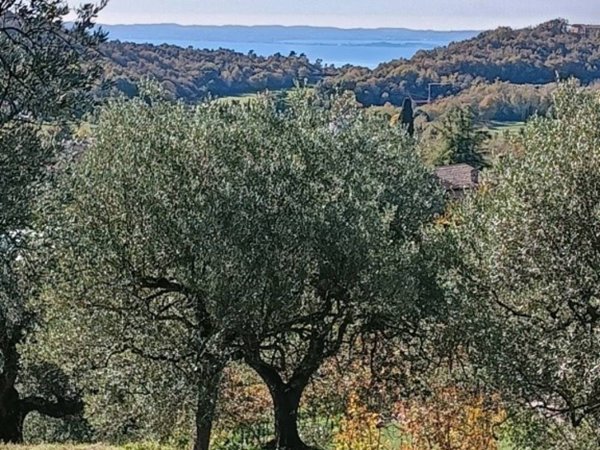 terreno edificabile in vendita a Costermano sul Garda in zona Marciaga