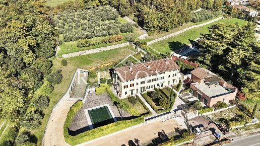 appartamento in vendita a Costermano sul Garda in zona Albarè