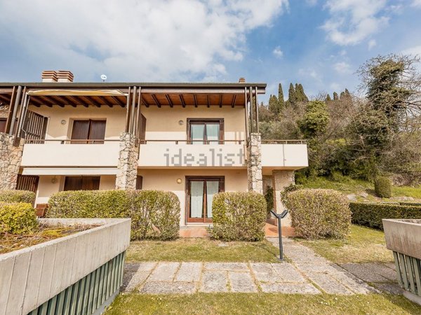 casa indipendente in vendita a Costermano sul Garda in zona Marciaga