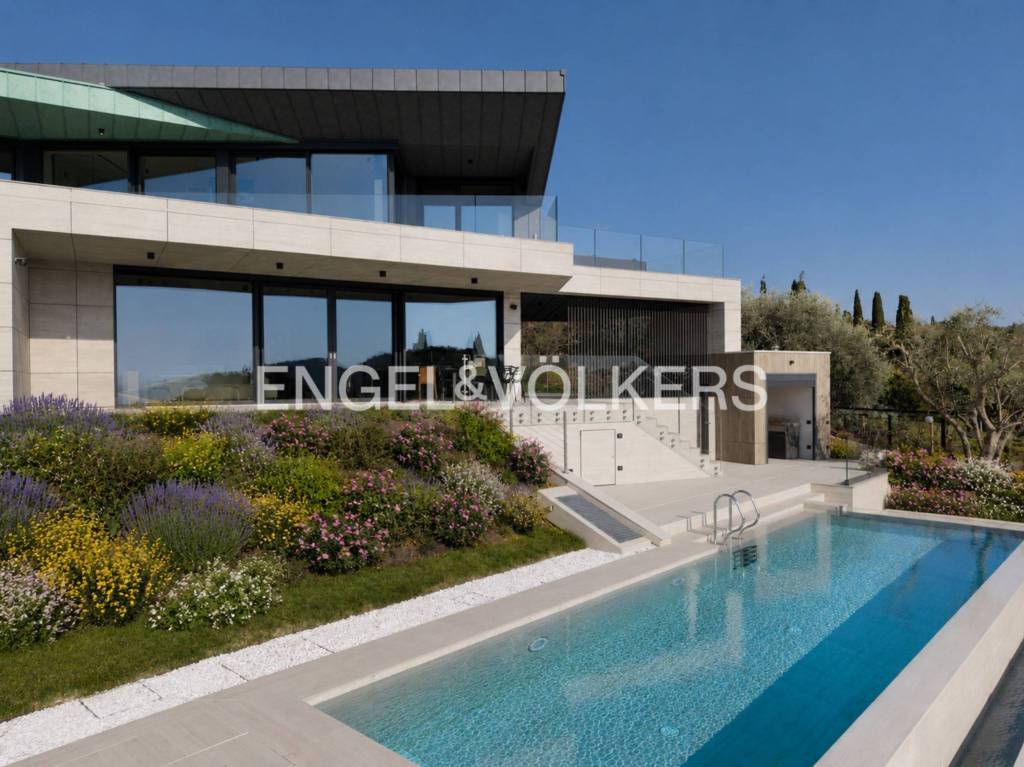 casa indipendente in vendita a Costermano sul Garda in zona Albarè