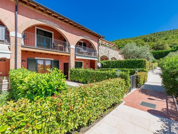 appartamento in vendita a Costermano sul Garda