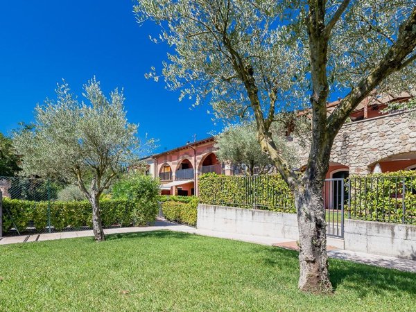 appartamento in vendita a Costermano sul Garda