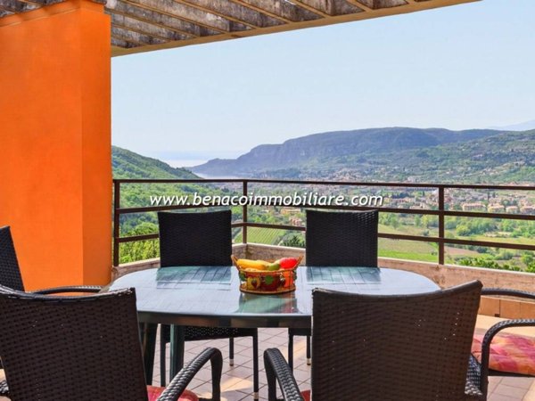 appartamento in vendita a Costermano sul Garda