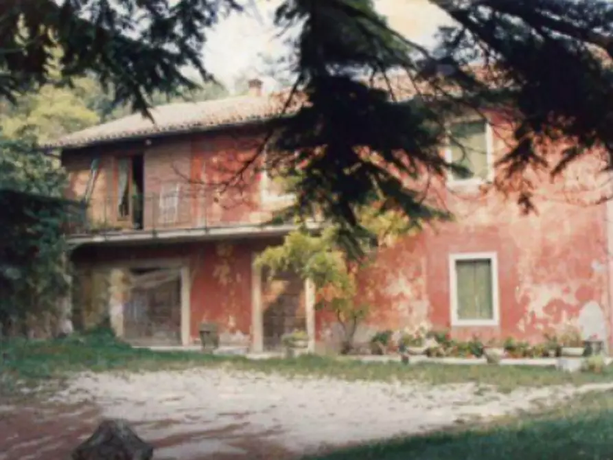 casa indipendente in vendita a Costermano sul Garda