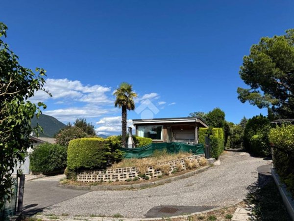 casa indipendente in vendita a Costermano sul Garda