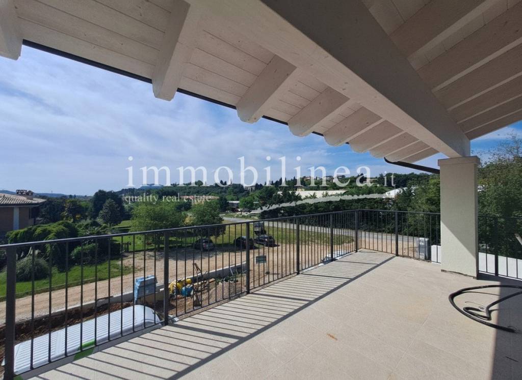 appartamento in vendita a Costermano sul Garda in zona Albarè