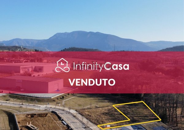 terreno edificabile in vendita a Costermano sul Garda