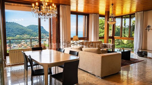 appartamento in vendita a Costermano sul Garda in zona Albarè