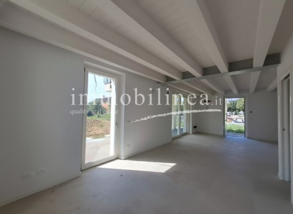 casa indipendente in vendita a Costermano sul Garda in zona Albarè