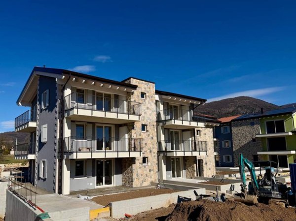 appartamento in vendita a Costermano sul Garda in zona Albarè