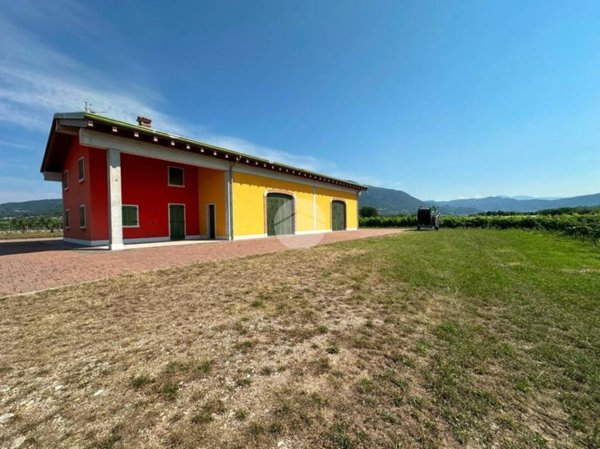 casa indipendente in vendita a Costermano sul Garda