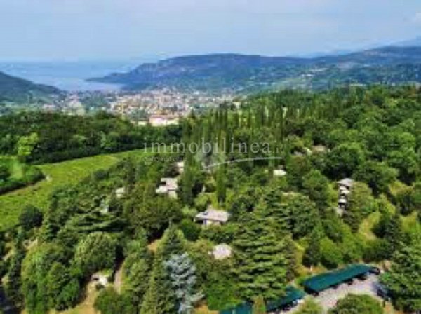 casa indipendente in vendita a Costermano sul Garda in zona Albarè