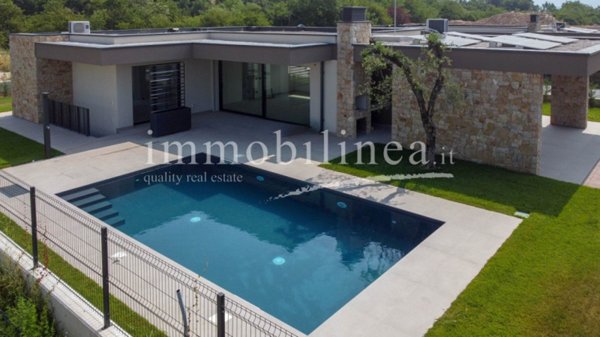 casa indipendente in vendita a Costermano sul Garda in zona Marciaga