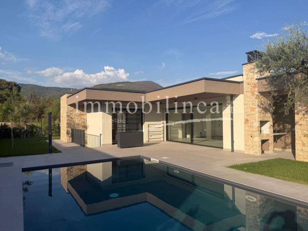 casa indipendente in vendita a Costermano sul Garda in zona Marciaga