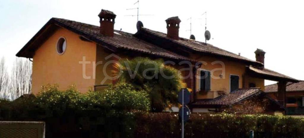 casa indipendente in vendita a Costermano sul Garda