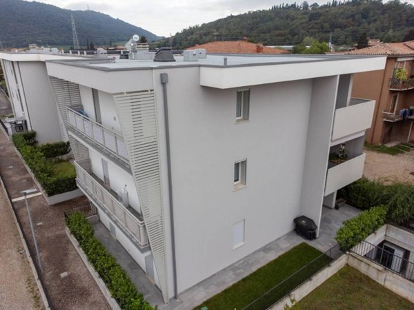 appartamento in vendita a Costermano sul Garda