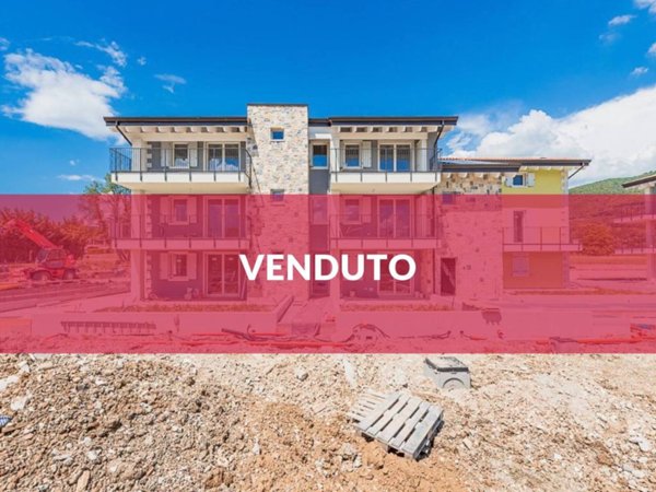 appartamento in vendita a Costermano sul Garda in zona Pizzon
