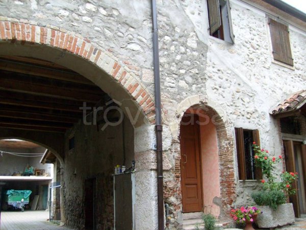 appartamento in vendita a Sant'Ambrogio di Valpolicella