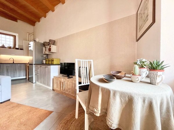 appartamento in vendita a Dolcè in zona Peri