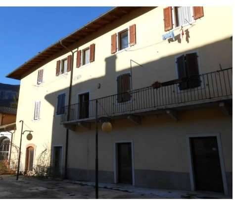 appartamento in vendita a Dolcè