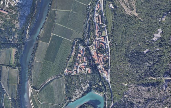 terreno agricolo in vendita a Dolcè in zona Ceraino