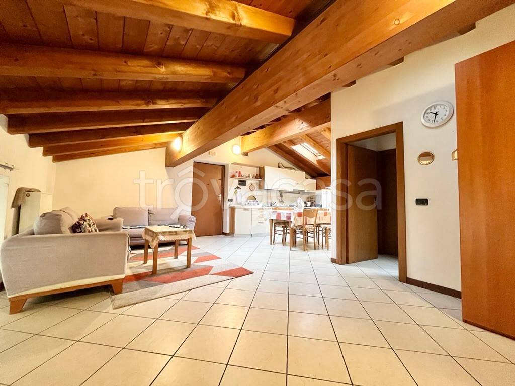 appartamento in vendita a Dolcè