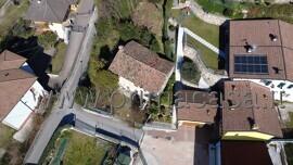 casa indipendente in vendita a Dolcè