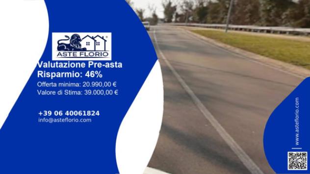 terreno edificabile in vendita a Dolcè in zona Ceraino