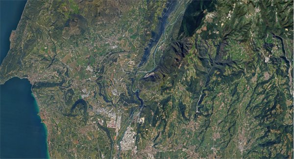 terreno agricolo in vendita a Dolcè in zona Ceraino