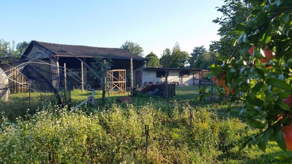appartamento in vendita ad Erbè