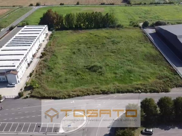 terreno agricolo in vendita ad Erbè