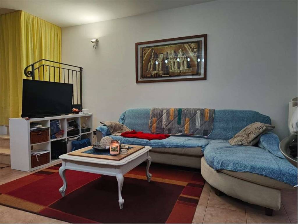 casa indipendente in vendita ad Erbè