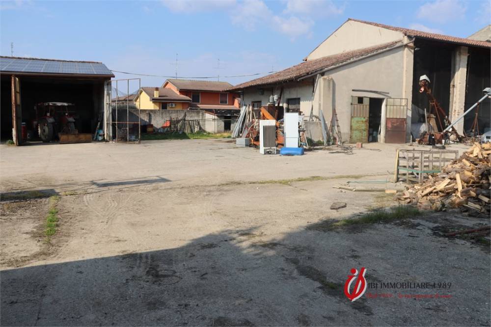 casa indipendente in vendita ad Erbè