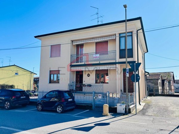 appartamento in vendita ad Erbè