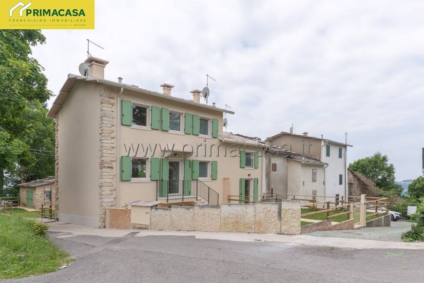 appartamento in vendita ad Erbezzo