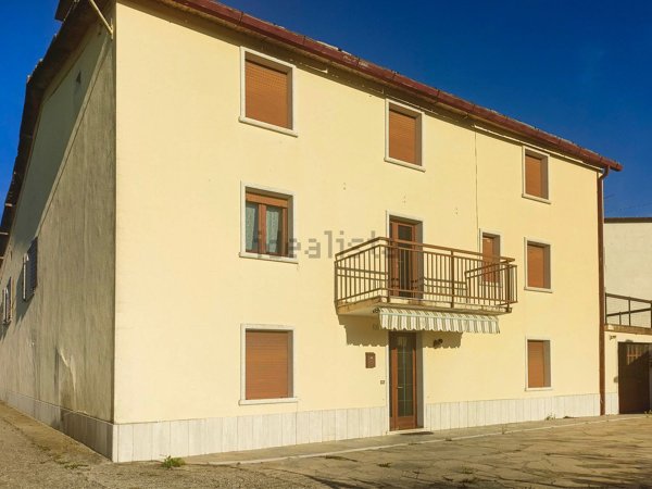 appartamento in vendita ad Erbezzo
