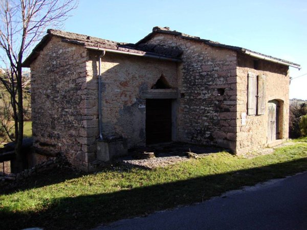 casa indipendente in vendita ad Erbezzo