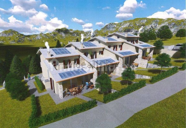 pentavano in vendita ad Erbezzo