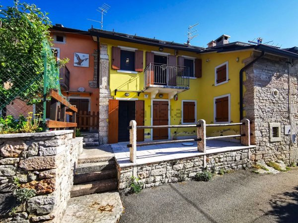 appartamento in vendita ad Erbezzo