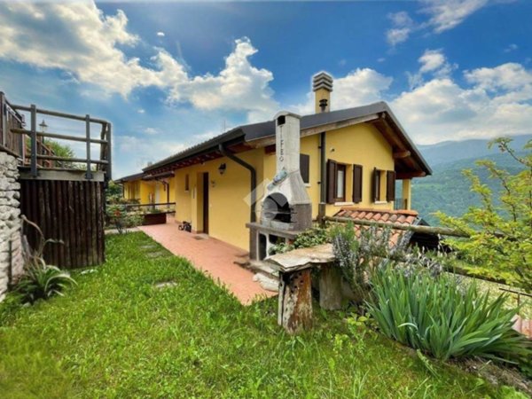 appartamento in vendita a Ferrara di Monte Baldo