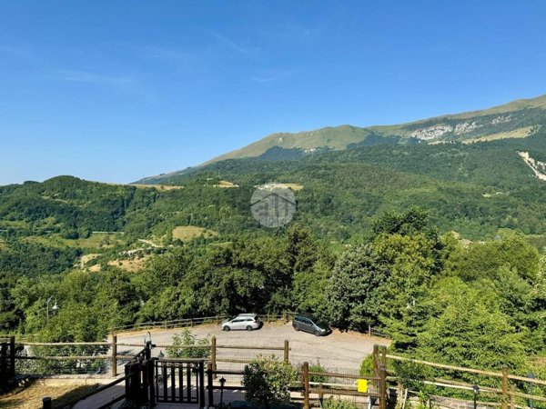 appartamento in vendita a Ferrara di Monte Baldo