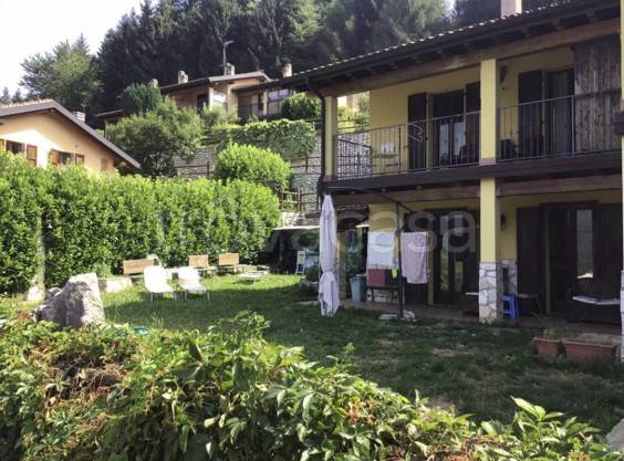 appartamento in vendita a Ferrara di Monte Baldo