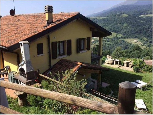 appartamento in vendita a Ferrara di Monte Baldo